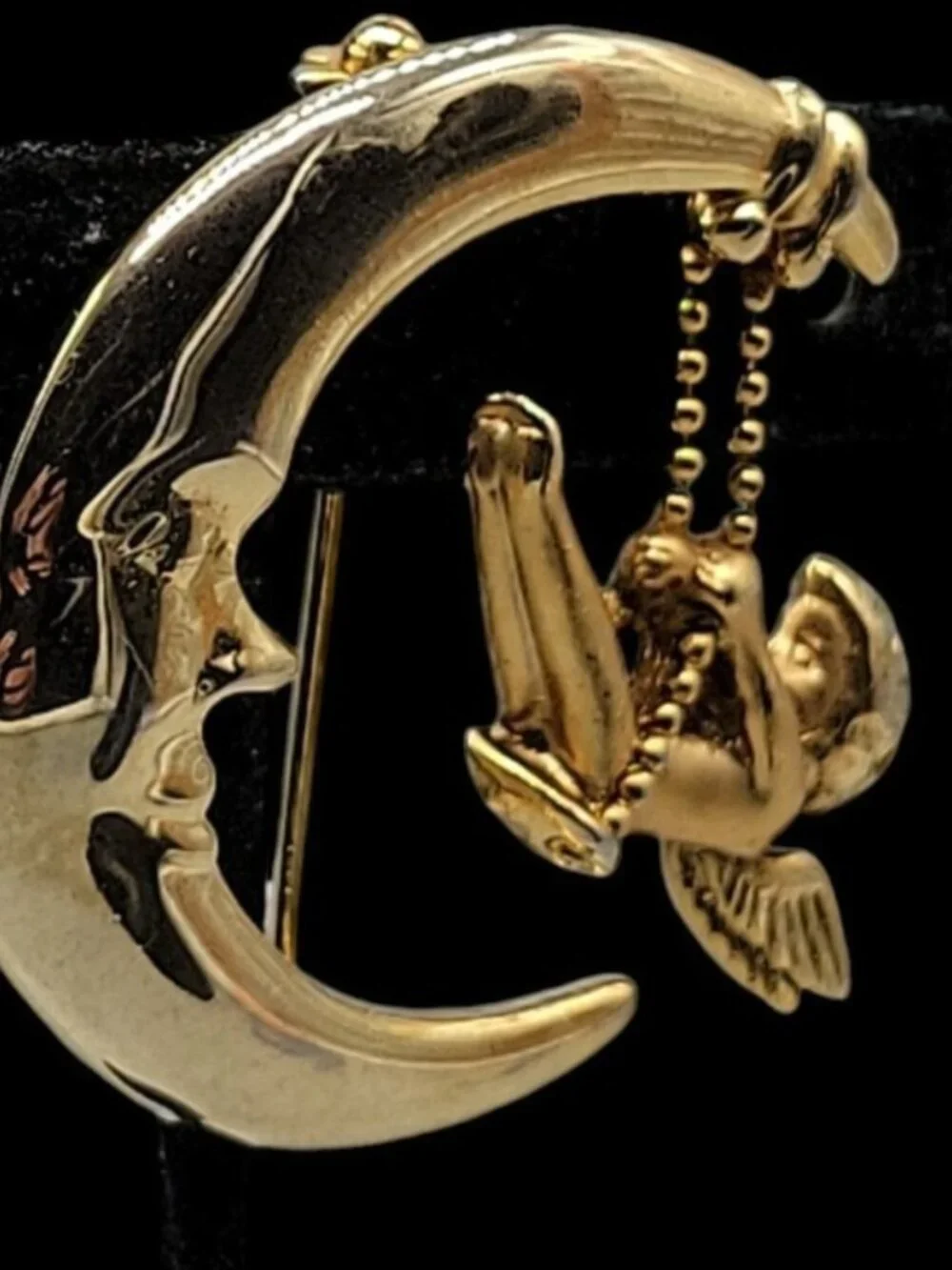 Vintage Danecraft Man on the Moon Brooch Cherub Angel Swinging Gold Tone